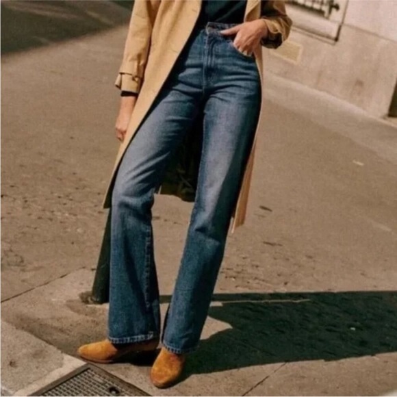 Sezane Denim - Sezane Straight-Leg Jeans in Medium Blue Denim